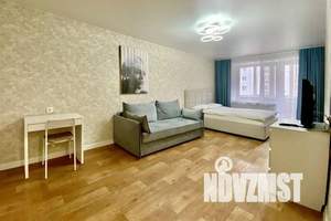 1-к квартира, посуточно, 40м2, 7/10 этаж