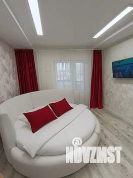 1-к квартира, посуточно, 36м2, 1/10 этаж