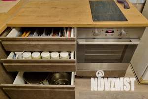 1-к квартира, посуточно, 37м2, 3/6 этаж