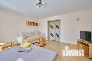 1-к квартира, посуточно, 46м2, 7/10 этаж