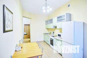 1-к квартира, посуточно, 45м2, 4/10 этаж