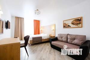 1-к квартира, посуточно, 42м2, 1/1 этаж