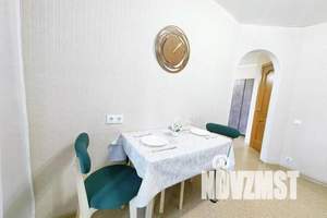 1-к квартира, посуточно, 45м2, 3/10 этаж