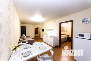 1-к квартира, посуточно, 49м2, 1/1 этаж