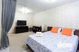 1-к квартира, посуточно, 49м2, 1/1 этаж