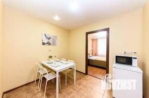 1-к квартира, посуточно, 49м2, 1/1 этаж