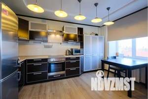 1-к квартира, посуточно, 41м2, 7/10 этаж