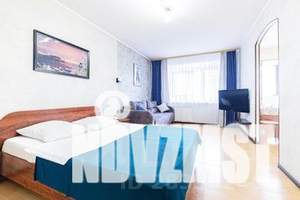 1-к квартира, посуточно, 40м2, 7/10 этаж