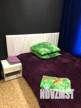 1-к квартира, посуточно, 25м2, 1/2 этаж