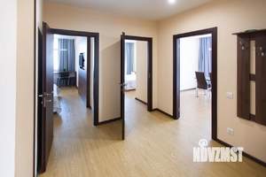 2-к квартира, посуточно, 60м2, 1/1 этаж