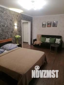 1-к квартира, посуточно, 35м2, 6/9 этаж