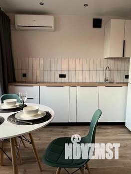 1-к квартира, посуточно, 33м2, 1/1 этаж