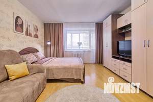 1-к квартира, посуточно, 38м2, 1/1 этаж