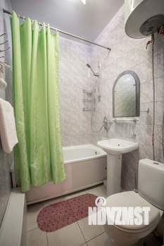 1-к квартира, посуточно, 40м2, 1/10 этаж