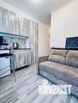 Студия квартира, посуточно, 14м2, 1/5 этаж