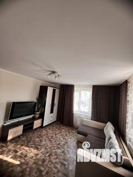 2-к квартира, посуточно, 48м2, 4/18 этаж
