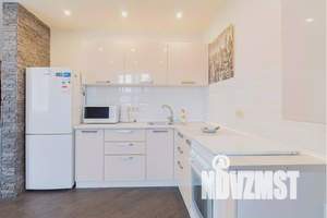 1-к квартира, посуточно, 65м2, 4/10 этаж