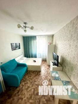 Студия квартира, посуточно, 30м2, 5/10 этаж