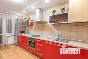 Студия квартира, посуточно, 45м2, 1/10 этаж