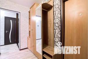 1-к квартира, посуточно, 40м2, 1/9 этаж