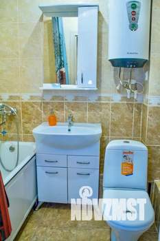 1-к квартира, посуточно, 40м2, 8/10 этаж