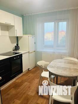 2-к квартира, посуточно, 56м2, 8/10 этаж