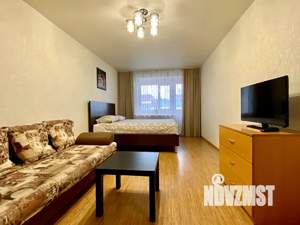 1-к квартира, посуточно, 40м2, 10/10 этаж