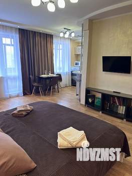 Студия квартира, посуточно, 36м2, 7/10 этаж
