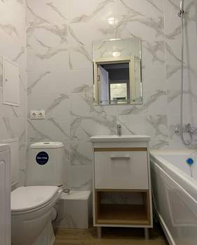 Студия квартира, на длительный срок, 33м2, 1/10 этаж