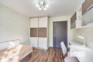 3-к квартира, посуточно, 120м2, 1/1 этаж