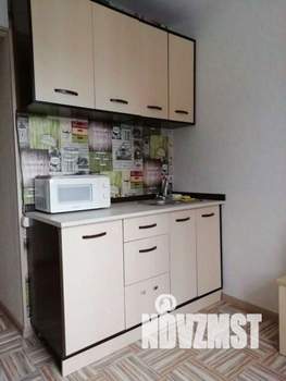 1-к квартира, посуточно, 13м2, 1/1 этаж