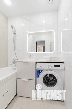 2-к квартира, посуточно, 52м2, 9/17 этаж