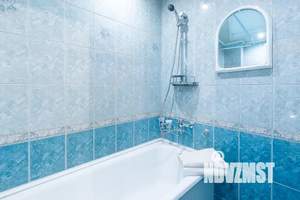 1-к квартира, посуточно, 37м2, 6/9 этаж