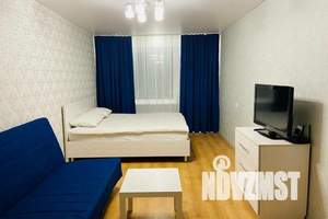 1-к квартира, посуточно, 40м2, 5/10 этаж