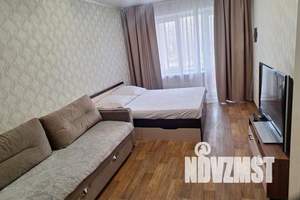 1-к квартира, посуточно, 40м2, 2/10 этаж