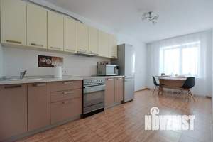 1-к квартира, посуточно, 49м2, 4/10 этаж