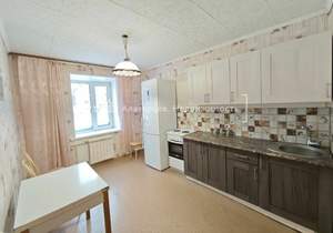 1-к квартира, на длительный срок, 38м2, 1/3 этаж