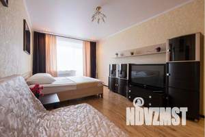 1-к квартира, посуточно, 42м2, 6/9 этаж