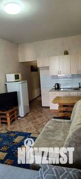 Студия квартира, посуточно, 40м2, 19/20 этаж