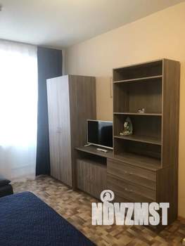 Студия квартира, посуточно, 35м2, 8/12 этаж