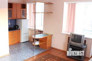 Студия квартира, посуточно, 32м2, 3/5 этаж