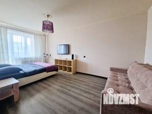 1-к квартира, посуточно, 40м2, 5/10 этаж
