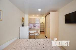Студия квартира, посуточно, 28м2, 1/9 этаж