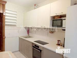 1-к квартира, на длительный срок, 62м2, 3/9 этаж