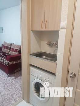 Студия квартира, посуточно, 20м2, 1/10 этаж