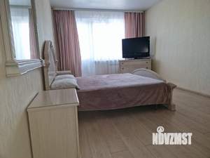 1-к квартира, посуточно, 55м2, 1/1 этаж