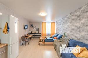 Студия квартира, посуточно, 36м2, 3/3 этаж