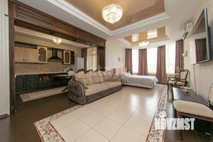 3-к квартира, на длительный срок, 126м2, 2/7 этаж