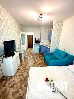 Студия квартира, посуточно, 30м2, 5/10 этаж