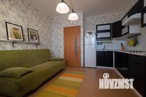 1-к квартира, посуточно, 42м2, 1/1 этаж